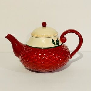 Russ Berrie Christmas Teapot